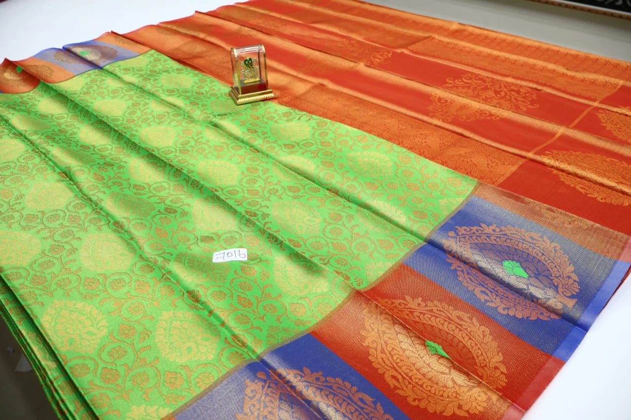 Soft silk sarees(7016)
