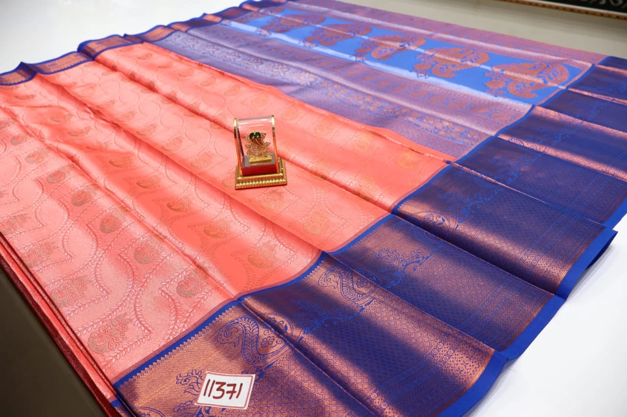 Soft silk sarees(11371)